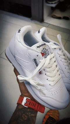 REBOOK  COLEGIAL 85 - Retro con Estilo